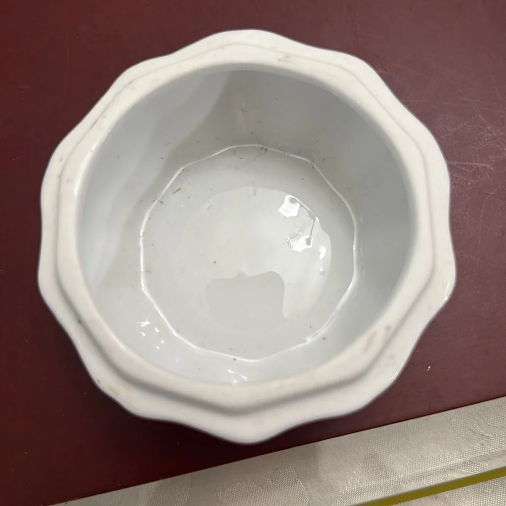 Mayfair Collection By Jay Ceramic Floral Trinket Box